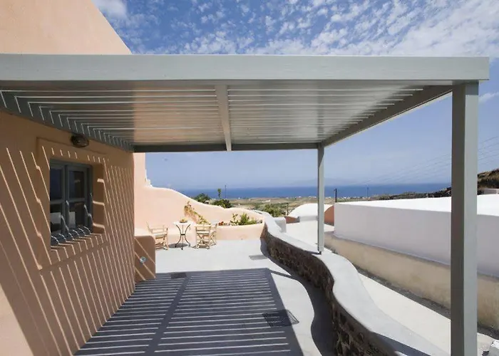 Neema Maison Finikia Santorini Ia